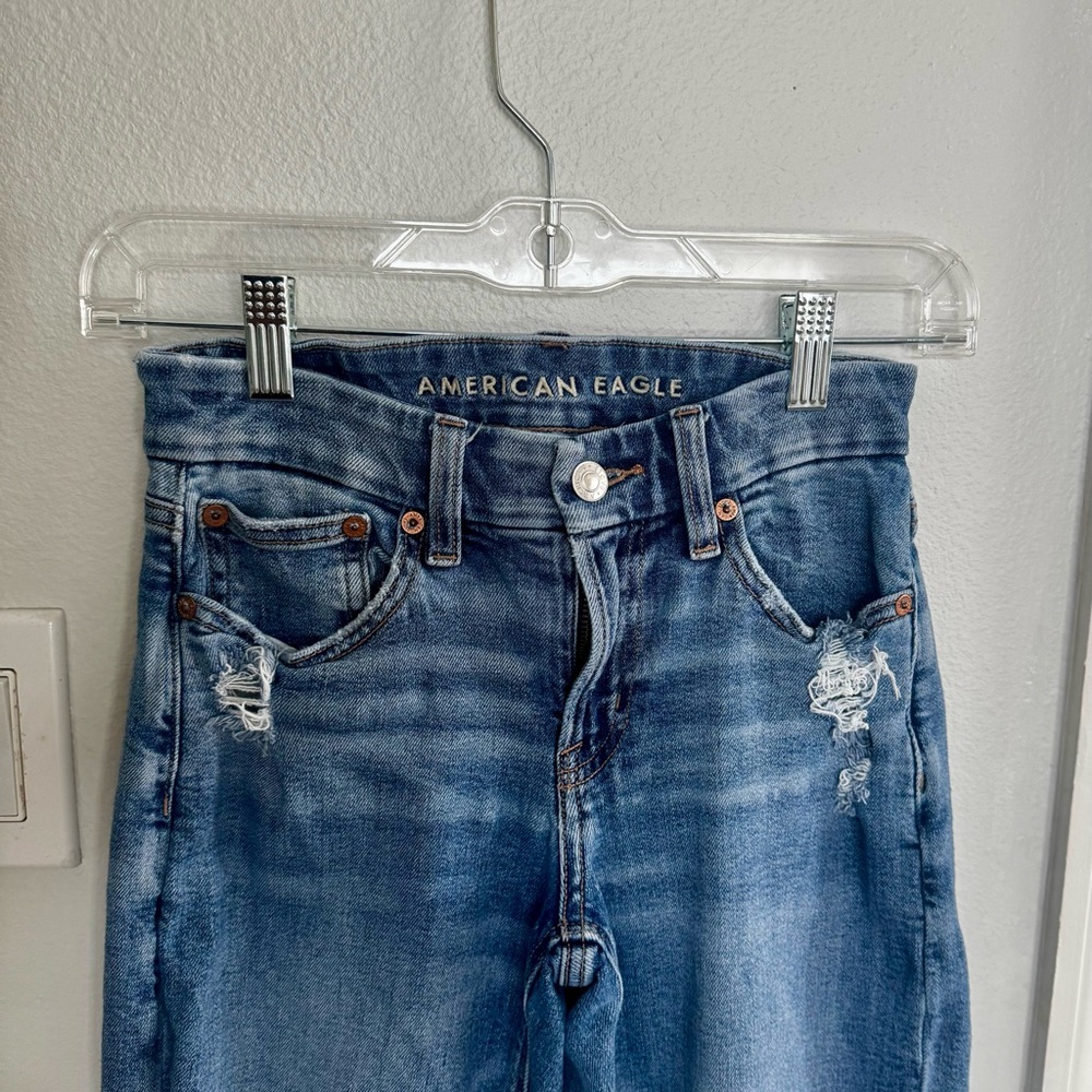 American Eagle Outfitters High Rise Blue Jeans Distressed Denim